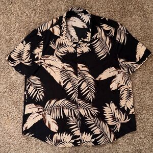 SHEIN Black and Cream Leaf Print Men's Shirt